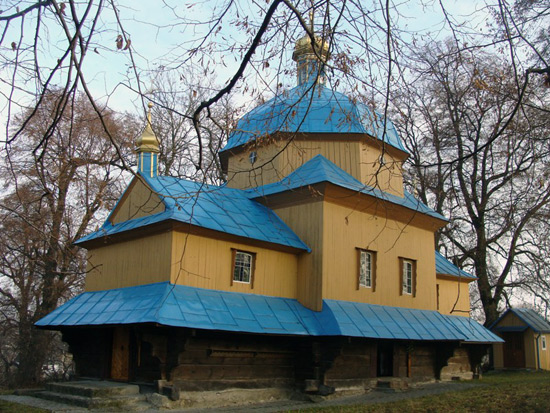 храм Собора Богородицы в с. Великополе Львовской области