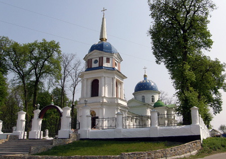 храм село Остролучье